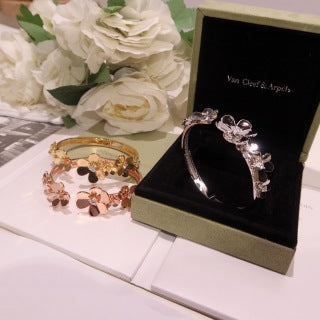 Van Cleef & Arpels Blossom Garden Floral Bangle