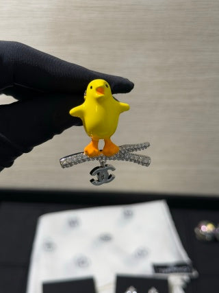 Chanel "Little Yellow Chick" Branch-Style Pendant Brooch with Full Pavé Diamonds