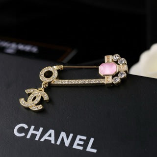 CHANEL Seraphine Pink Accent Safety Pin Brooch
